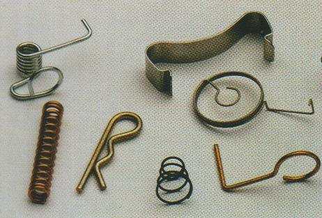 Doppelhaken Spannfedern 5 Stück - 0,5mm Draht, 8mm OD, 40mm Länge | Federstahl Zugfedern