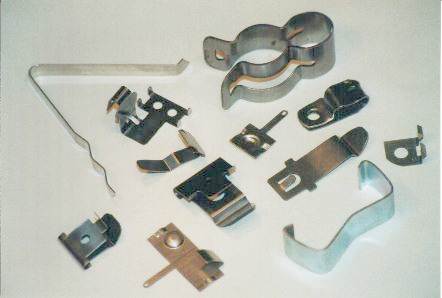 Spannfedern und Zugfedern